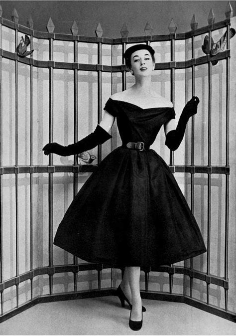 christian dior fashion 50s|christian diors new look 1950s.